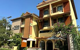 Old Town Chiangmai Boutique